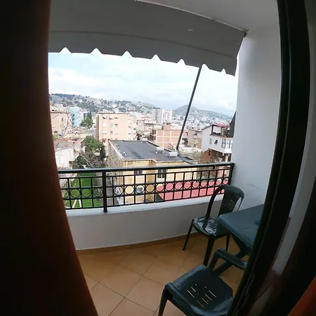 Kanina Sarande